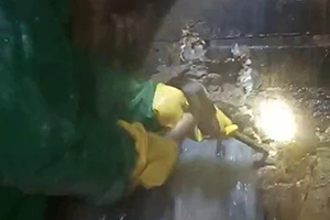 萍乡消防水池堵漏施工视频
